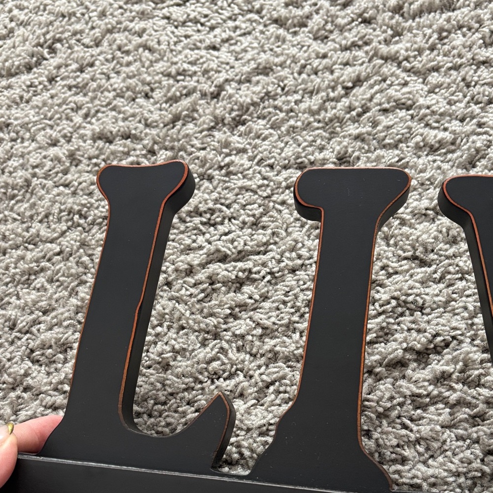 ‘LIVE' Shelf Sign - black - Picture 7 of 10